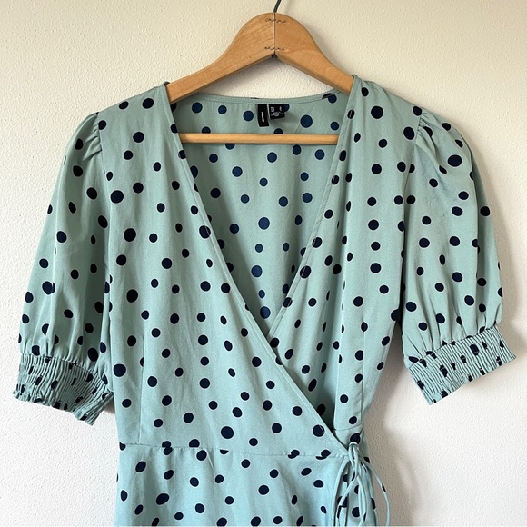 Vero Moda Mint Green Henna 2/4 Sleeve Wrap Mini Dress with Polka Print - Picture 3 of 16